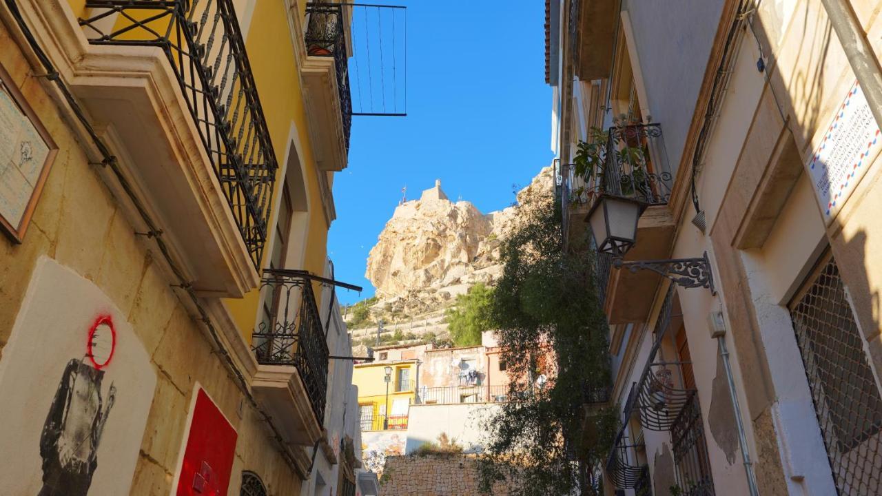 Stylish & Spacious Family Apartment Near Beach & Vibrant Historic Market Alicante Exteriér fotografie